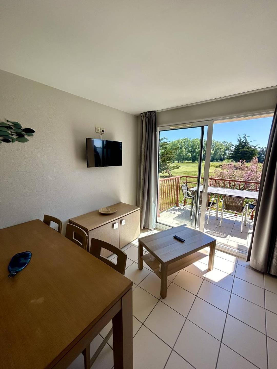 110 - Appartement Duplex 6 Personnes Vue Sur Golf. Фреэль Экстерьер фото